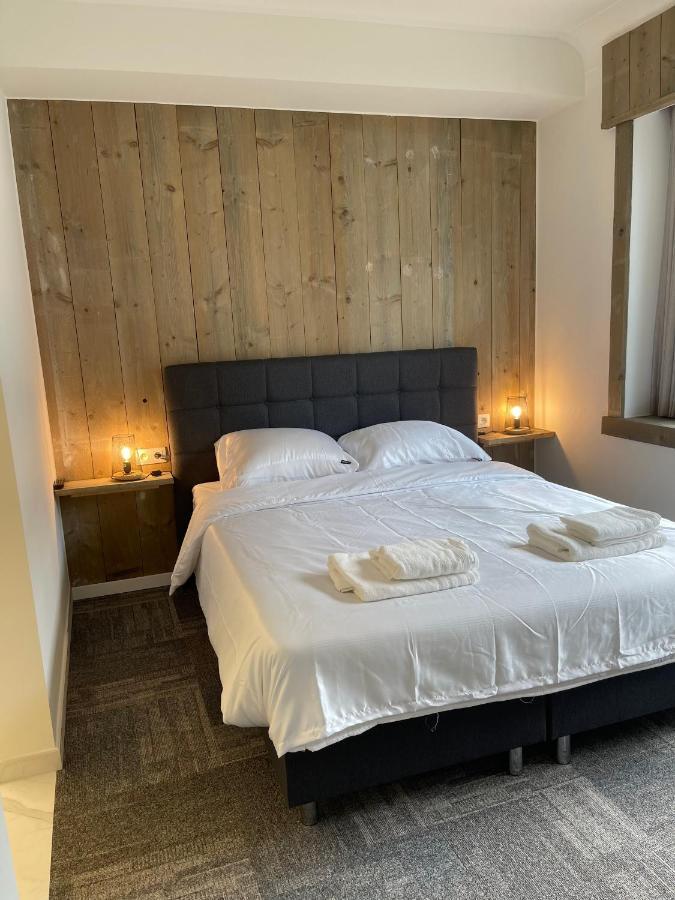 Prachtige Kamer In Centrum Brugge Met Badkamer ! Exterior photo