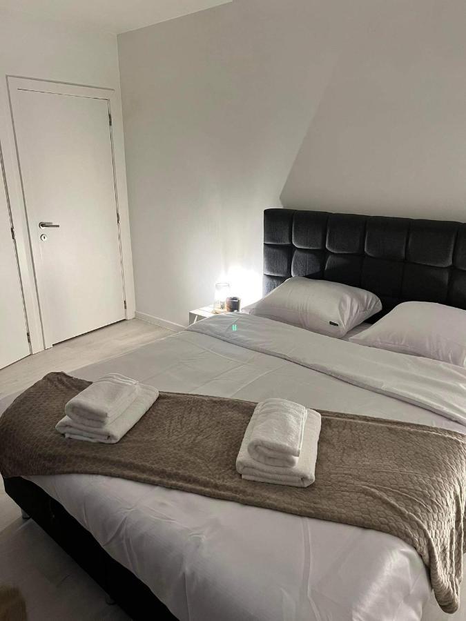 Prachtige Kamer In Centrum Brugge Met Badkamer ! Exterior photo